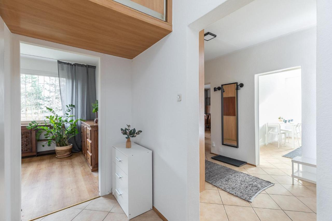 Room, Pirenejska 20 Cozy Rooms Warszawa Eksteriør billede